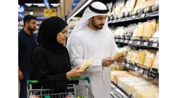 «شبيه الجبن».. عروض براقة تخفي المواصفات وكثرة الاستهلاك تهدد بـ 6 مخاطر صحية